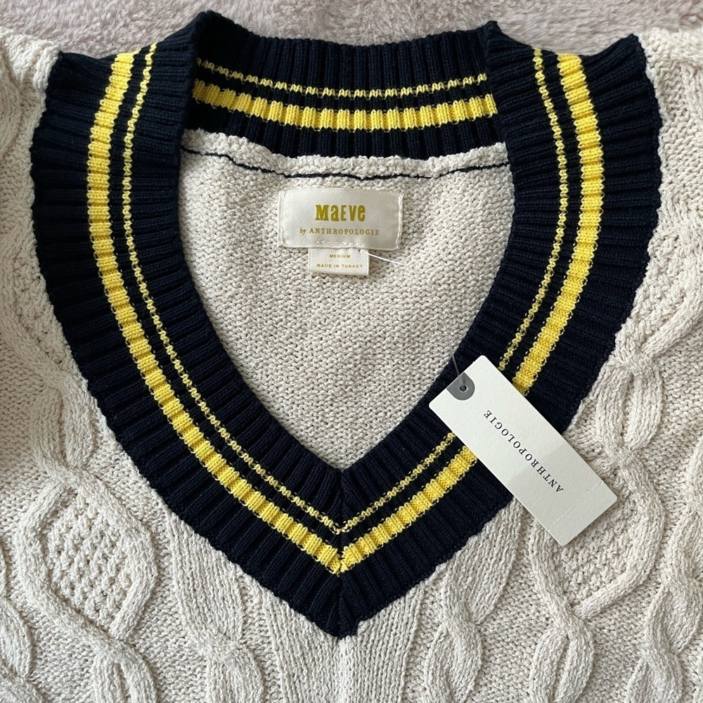 NWT Anthropologie Maeve Ruffle V-Neck Cable Sweater Size M - Picture 10 of 13